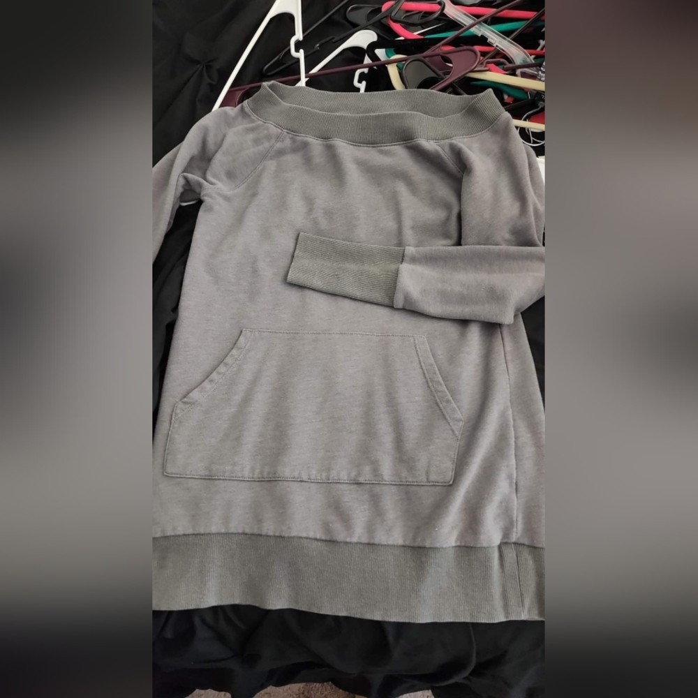 Fabletics Sweatshirt